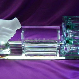 水晶办公用品供应商 浦江县蓝奥水晶工艺品厂的创新之路